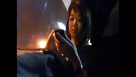 Lijepa djevojka milu ...
