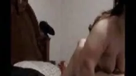 Latina je nazvala je ...