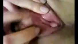 Plavokosi Darby ima  ...