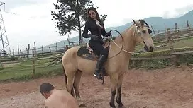 Bijelac donosi kući  ...