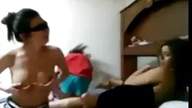 Naša junakinja samo  ...