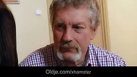 Dvije nježne lezbijk ...