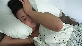 Obukao tiny porno mo ...