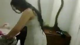 Čuvar sjedi na svom  ...